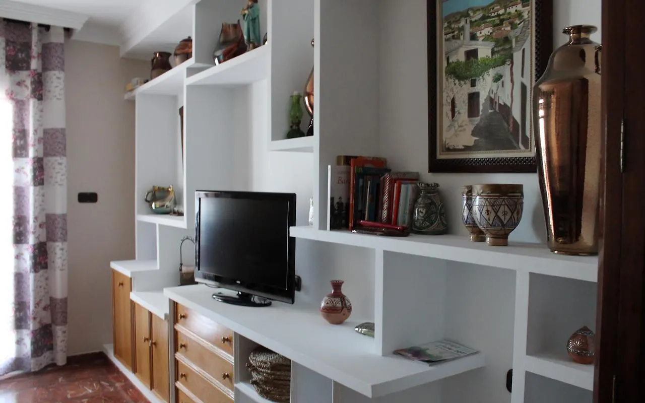 Villa A 15' Granada, Piscina, Solarium, Futbolín, Casa Medina Güevéjar