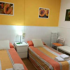 hostal-valls.catalonia-hotels.com/